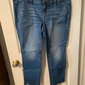 Plus size crop/capris